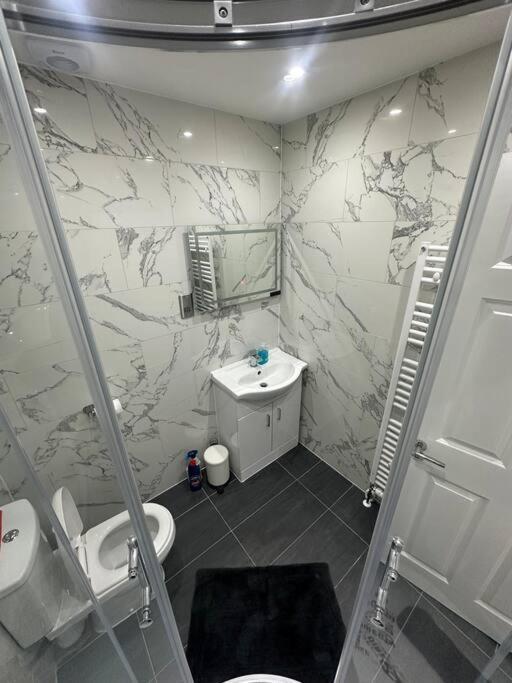 2 Bedroom House,Brownhillrd Se6 Londres Exterior foto